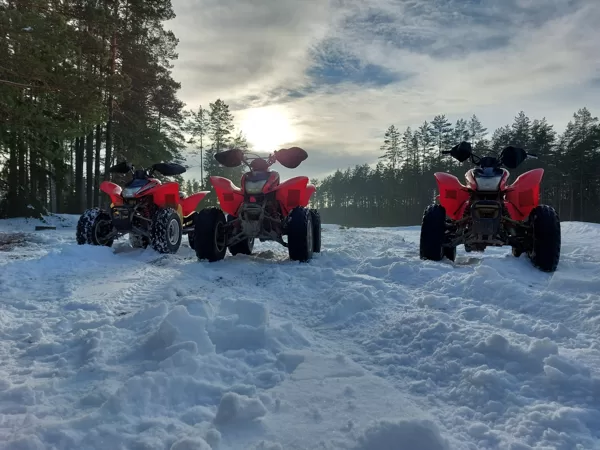 kvadriciklu noma ziemā